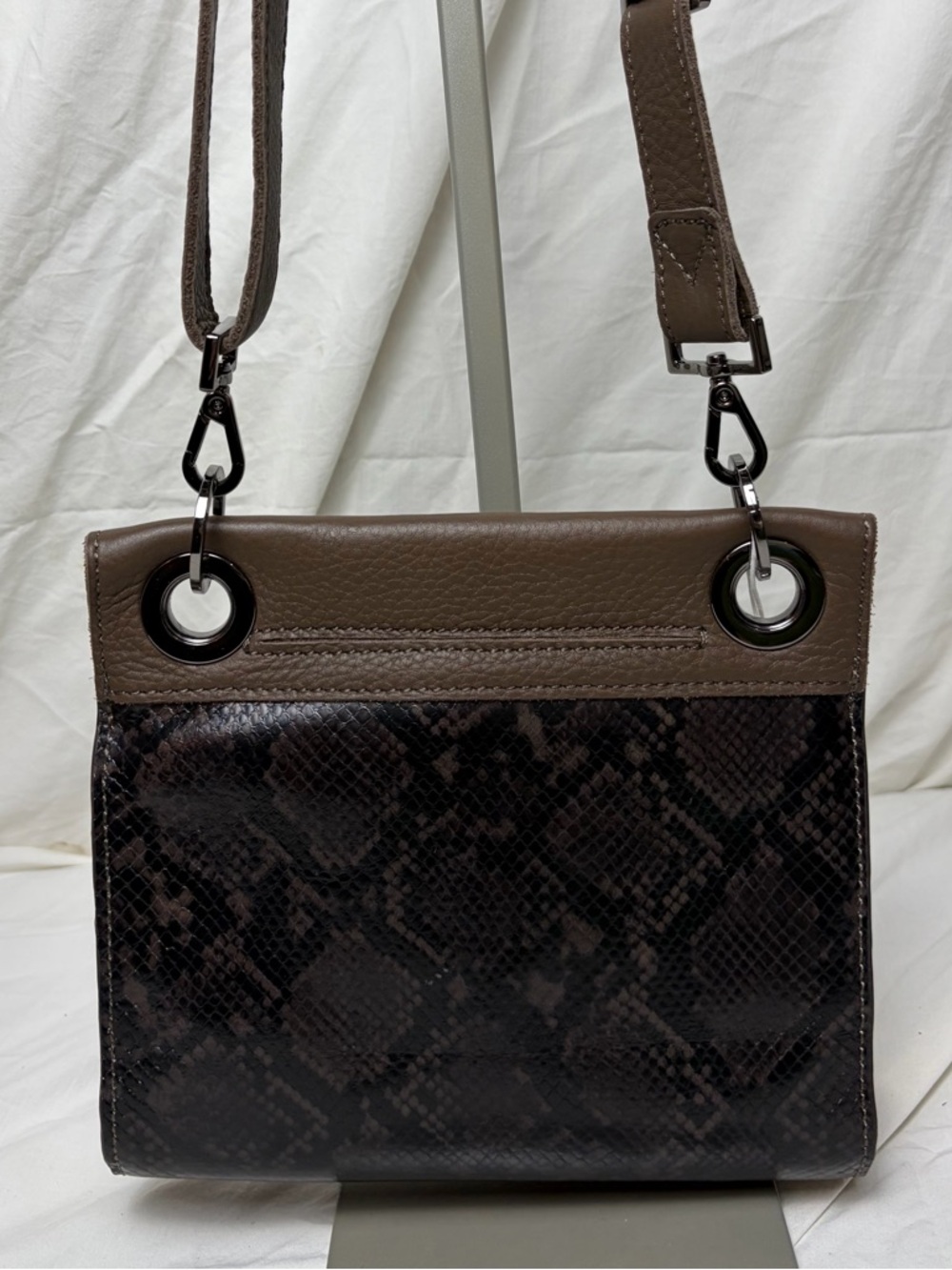 NWT Hammitt Tony Small Crossbody | Black Snakeskin Embossed Leather - Picture 7 of 11